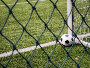 5秒多视角回看，阿玛德90分钟绝杀瞬间，科特迪瓦1比0厄瓜多尔（配图示意）